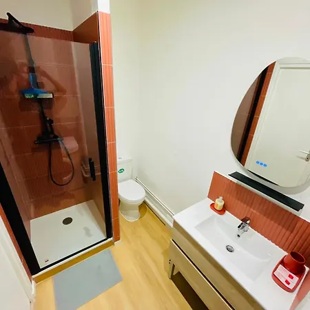 Apartamento Votre Pied-a-terre Citadin - 464 Ruan